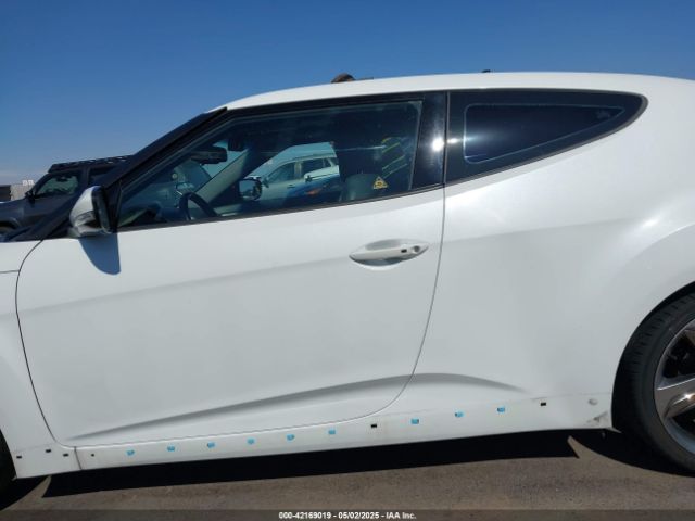 KMHTC6AE5FU238425 Hyundai Veloster Turbo