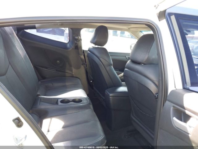 KMHTC6AE5FU238425 Hyundai Veloster Turbo