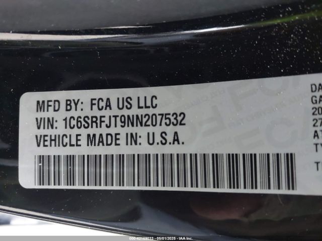 1C6SRFJT9NN207532 RAM 1500 Laramie  4x4 5'7 Box