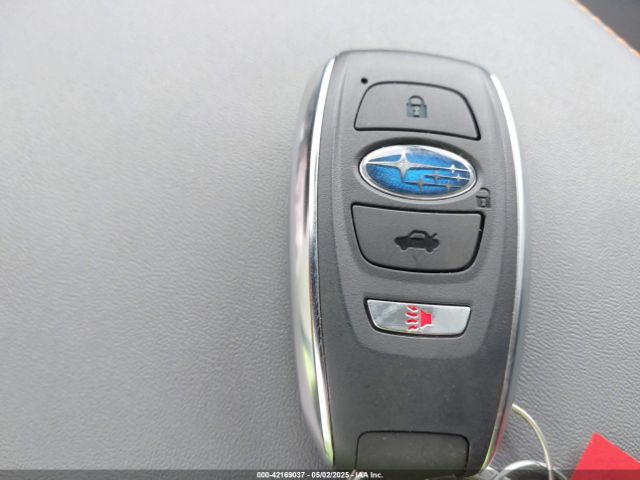 4S4GUHM6XR3828421 Subaru Crosstrek Limited