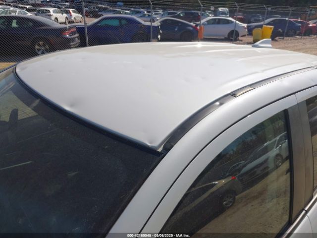 JA4AR3AW1JU025671 Mitsubishi Outlander Sport 2.4 Se
