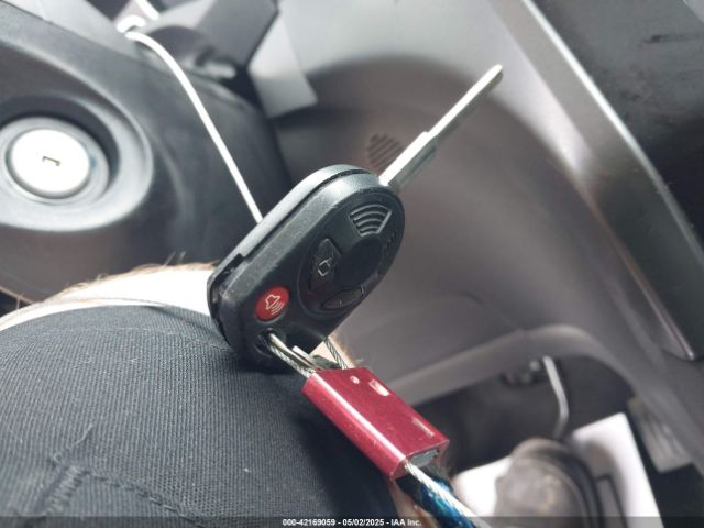 1FMCU0F71HUE35762 Ford ESCAPE S