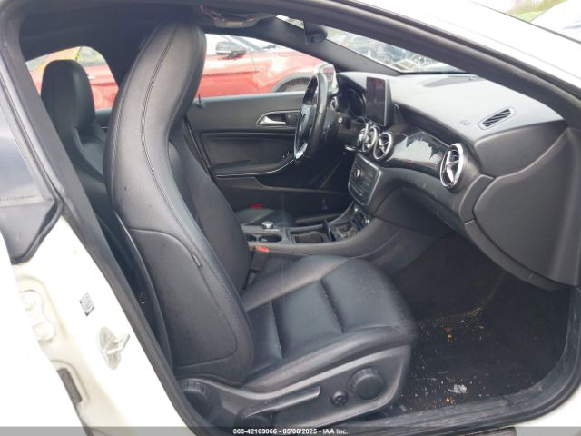 2015 MERCEDES-BENZ CLA 250 WDDSJ4GBXFN274053 Photo 4
