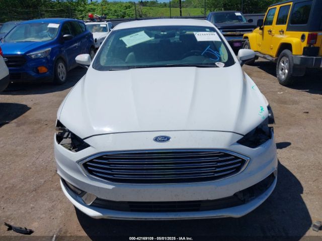 3FA6P0H90HR246900 Ford FUSION SE