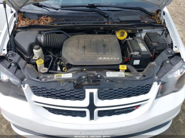 2C4RDGEG3HR690077 Dodge Grand Caravan Gt