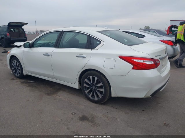 1N4AL3AP4HC284130 Nissan Altima 2.5 Sv
