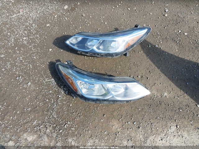 1G1BC5SM0H7164762 Chevrolet Cruze Ls Auto