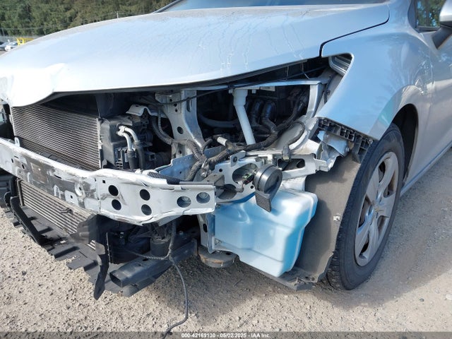 1G1BC5SM0H7164762 Chevrolet Cruze Ls Auto