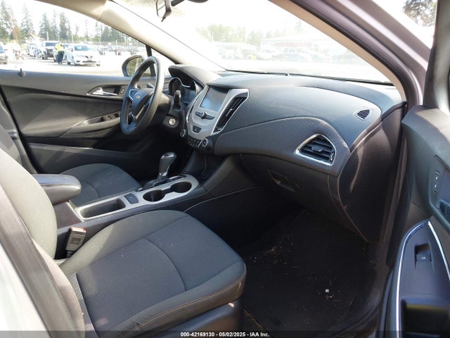 1G1BC5SM0H7164762 Chevrolet Cruze Ls Auto