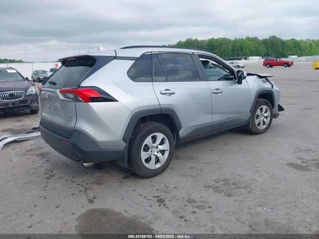 2T3G1RFV8LW120390 Toyota RAV4 LE