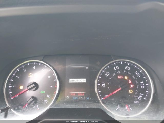 2T3G1RFV8LW120390 Toyota RAV4 LE