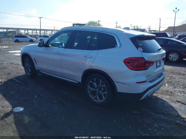 2021 BMW X3 5UXTY5C0XM9D71507 Photo 2