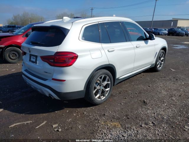 2021 BMW X3 5UXTY5C0XM9D71507 Photo 3
