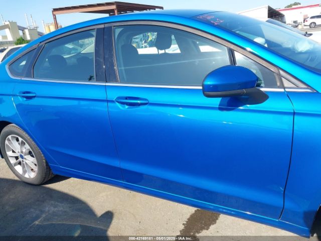 3FA6P0HD6LR128539 Ford FUSION SE