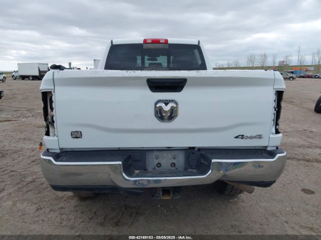 3C6UR5CJ7NG439487 RAM 2500 Tradesman  4x4 6'4 Box