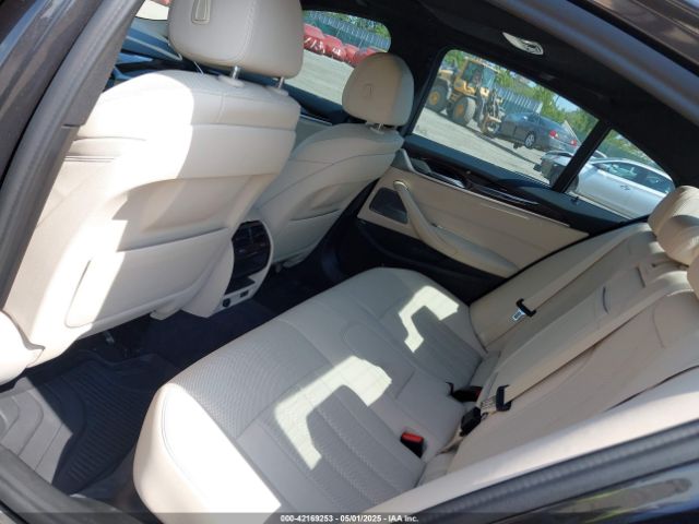 WBA13BJ04MCF43555 BMW 530I