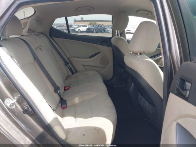 5XXGM4A7XEG334175 KIA Optima Lx