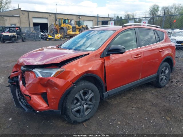 JTMBFREVXGJ092836 Toyota RAV4 LE