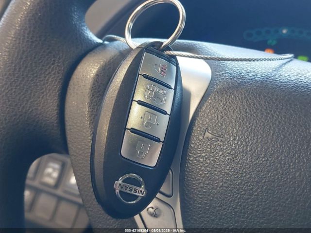 1N4BZ0CP8HC301512 Nissan LEAF S