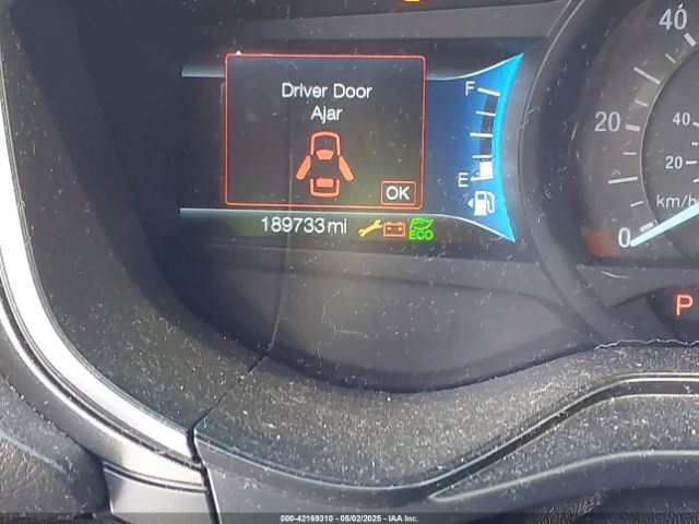 3FA6P0LUXKR222137 Ford Fusion Hybrid Se