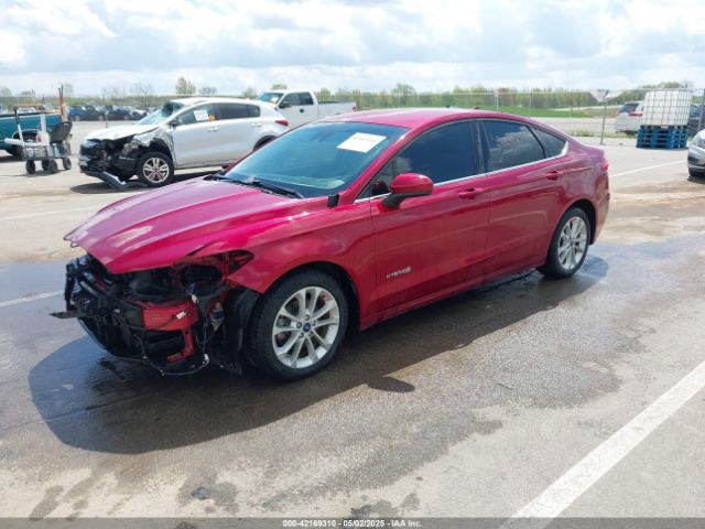 3FA6P0LUXKR222137 Ford Fusion Hybrid Se