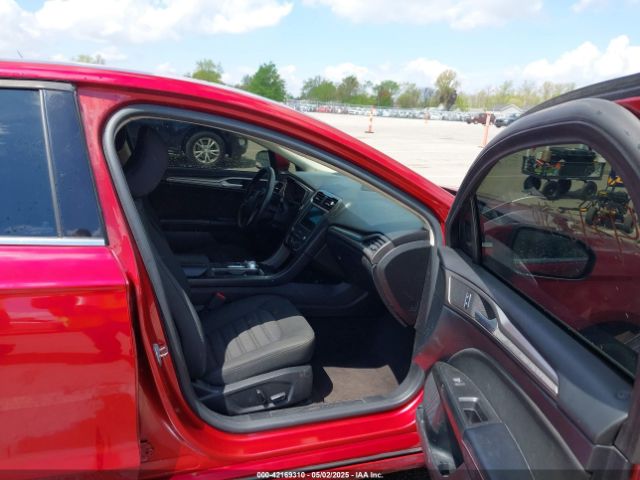 3FA6P0LUXKR222137 Ford Fusion Hybrid Se
