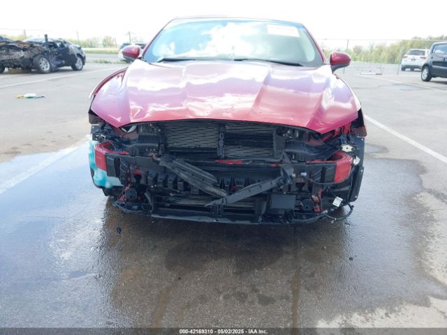 3FA6P0LUXKR222137 Ford Fusion Hybrid Se