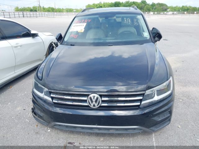 3VV3B7AX2JM049650 Volkswagen Tiguan 2.0t Se/2.0t Sel