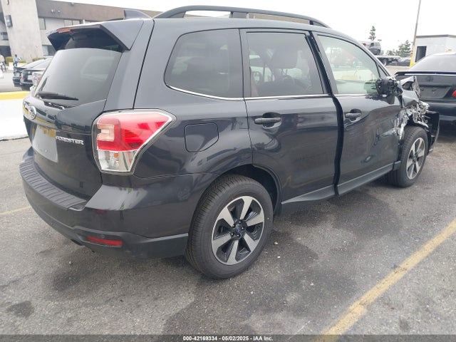 JF2SJARC9JH492489 Subaru Forester 2.5i Limited