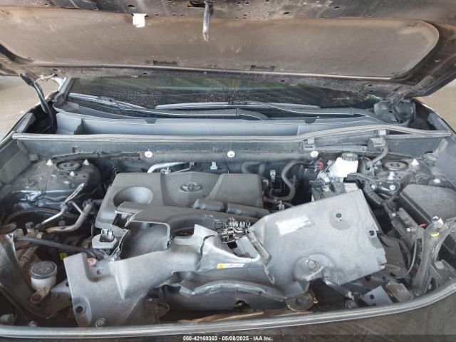 2T3F1RFV2MC250809 Toyota RAV4 LE