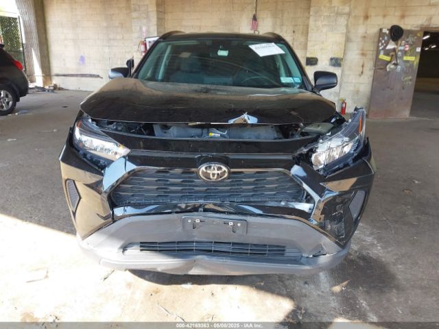 2T3F1RFV2MC250809 Toyota RAV4 LE