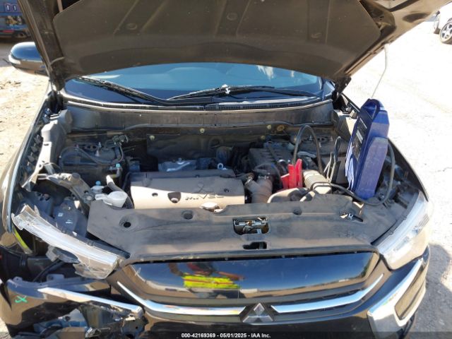 JA4AR3AU1JZ026787 Mitsubishi Outlander Sport 2.0 Es