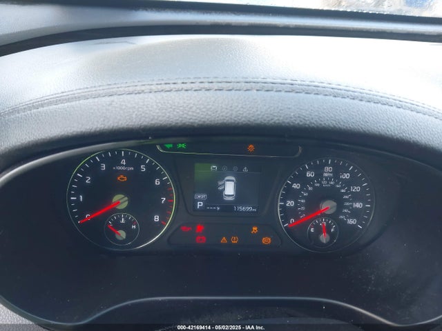 5XYPG4A5XLG628626 KIA Sorento 3.3l Lx