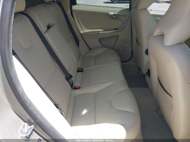 YV440MDK4F2636757 Volvo Xc60 T5 Premier