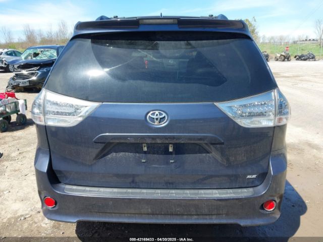 5TDXZ3DC7KS987688 Toyota Sienna Se Premium 8 Passenger