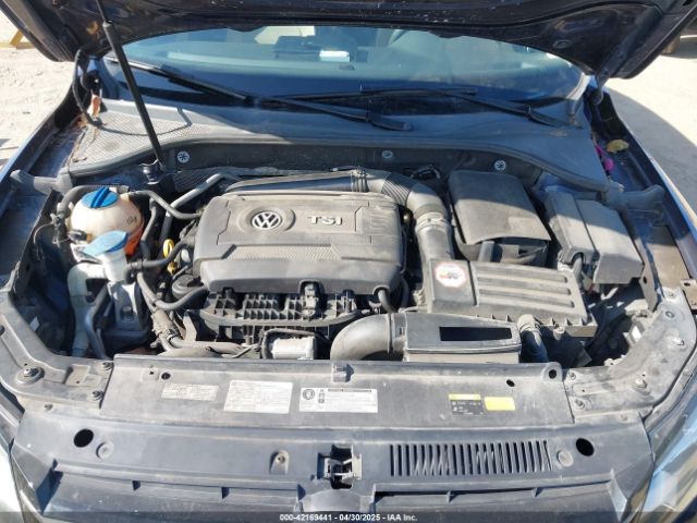 1VWBT7A3XFC019483 Volkswagen Passat 1.8t Se