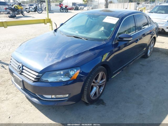 1VWBT7A3XFC019483 Volkswagen Passat 1.8t Se