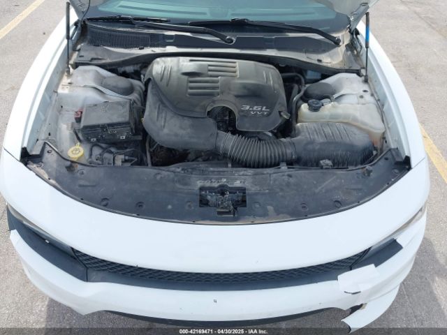 2C3CDXJG4JH120083 Dodge Charger Gt Awd