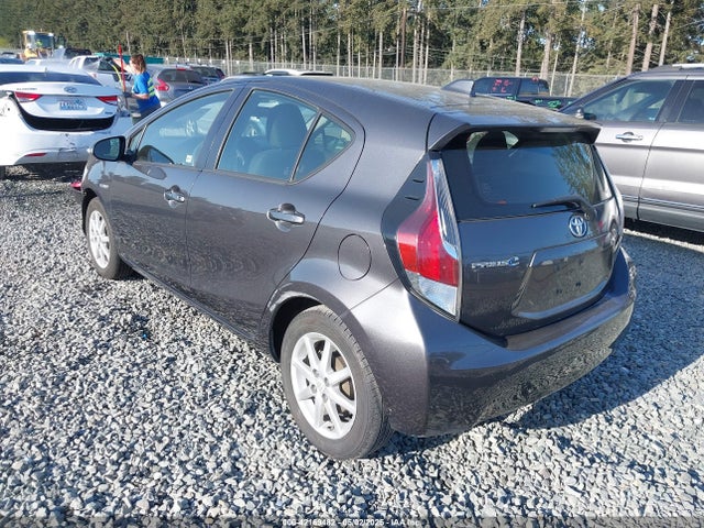 JTDKDTB34F1094537 Toyota Prius C Three