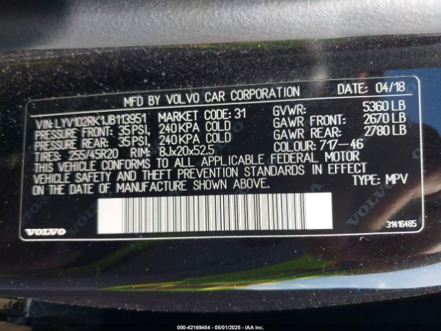 2018 VOLVO XC60 LYV102RK1JB113951 Photo 8