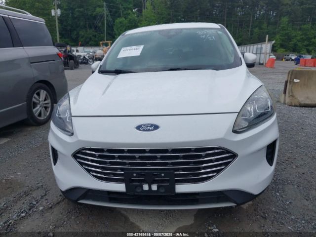 1FMCU9G63LUB83032 Ford ESCAPE SE