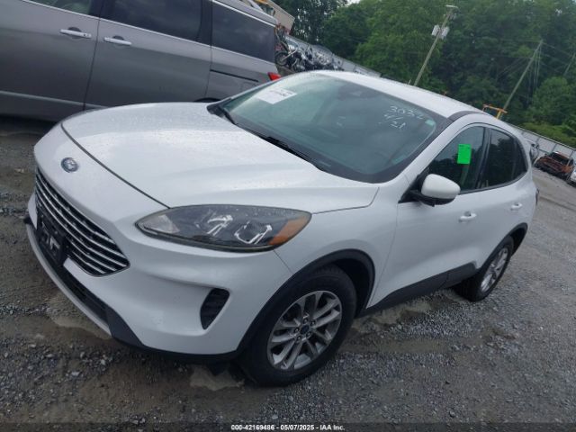 1FMCU9G63LUB83032 Ford ESCAPE SE