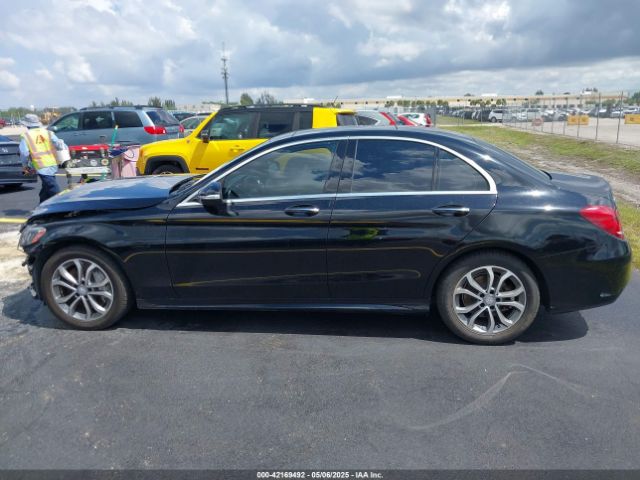 55SWF4KB3FU027538 Mercedes-Benz C 300 4matic/luxury 4matic/sport 4matic
