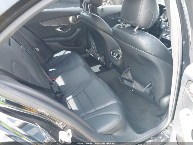 55SWF4KB3FU027538 Mercedes-Benz C 300 4matic/luxury 4matic/sport 4matic