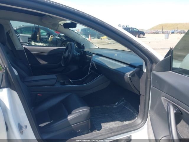 2020 TESLA MODEL 3 5YJ3E1EC2LF601990 Photo 4