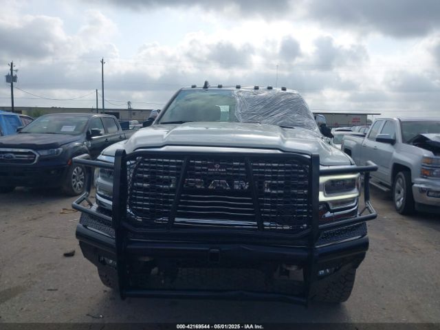 3C6UR5FL3NG310109 RAM 2500 Laramie  4x4 6'4 Box