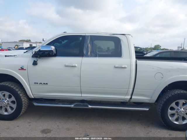 3C6UR5FL3NG310109 RAM 2500 Laramie  4x4 6'4 Box