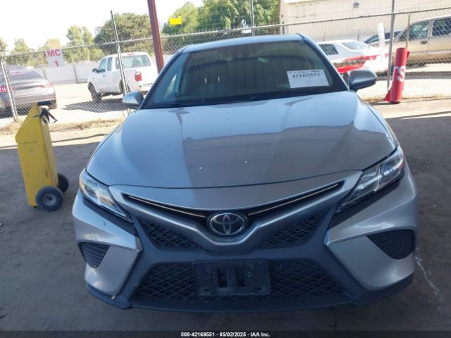 4T1B11HKXKU727705 Toyota CAMRY SE