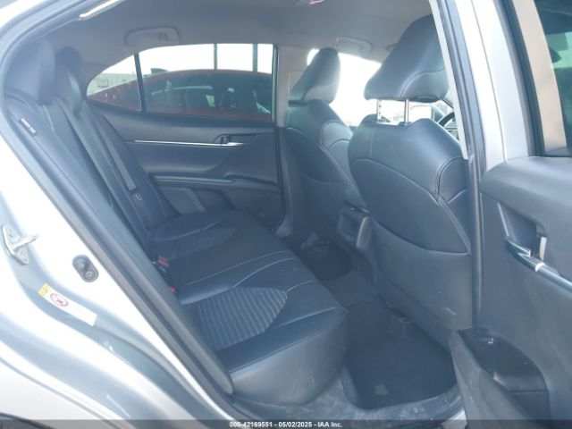4T1B11HKXKU727705 Toyota CAMRY SE