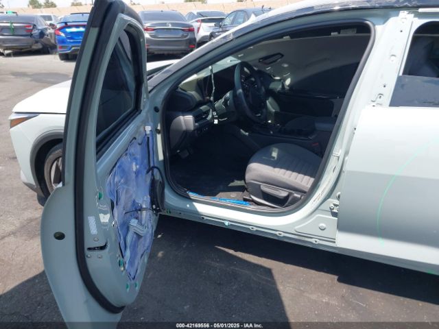 3KPFU4DE5SE007970 KIA K4 Ex